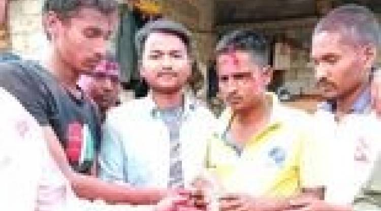 होली खेलेर संकलन गरिएको रकम मिर्गौला पिडित जितेन्द्रलाई सहयोग 