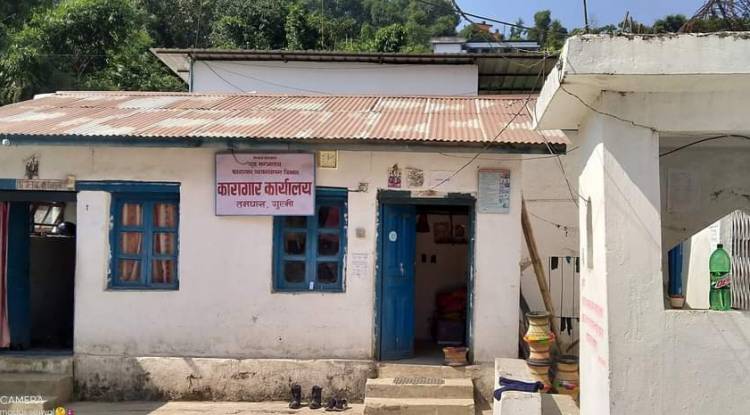 गुल्मी कारागार भित्रै कर्मचारी पाण्डेले गरे आत्महत्या 