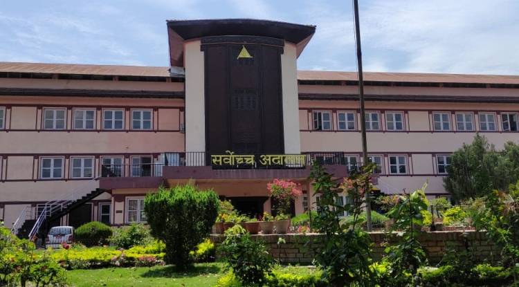 ढुंगा, गिट्टी र बालुवा निकासी गर्ने निर्णय कार्यान्वयन नगर्न सर्वोच्चको अन्तरिम आदेश