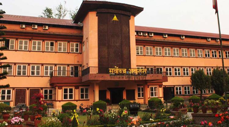 कक्षा ११ मा नयाँ पाठ्यक्रम लागू गर्न सर्वोच्चको आदेश